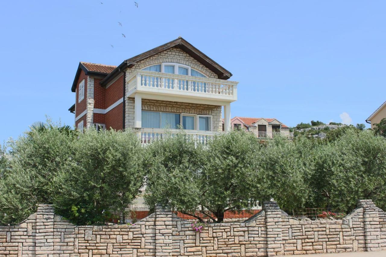 Apartments Guberina Šibenik Exterior foto