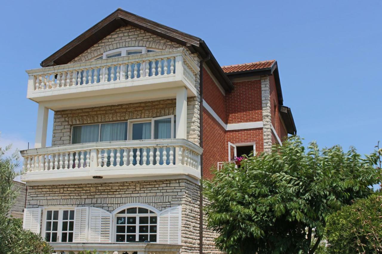 Apartments Guberina Šibenik Exterior foto